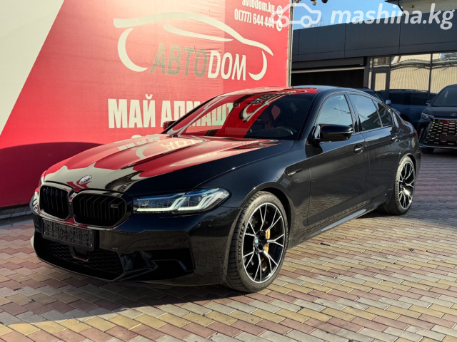 BMW M5