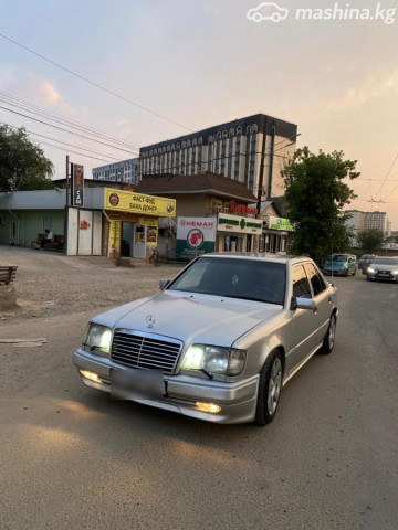 Mercedes-Benz W124