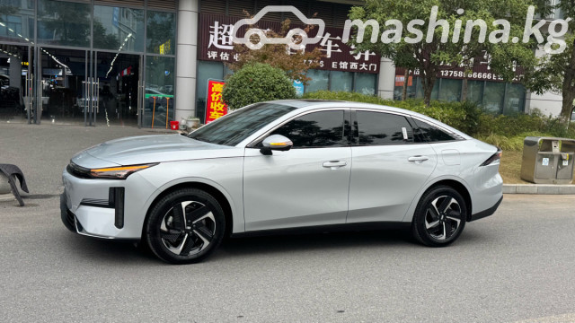 Geely Galaxy L6