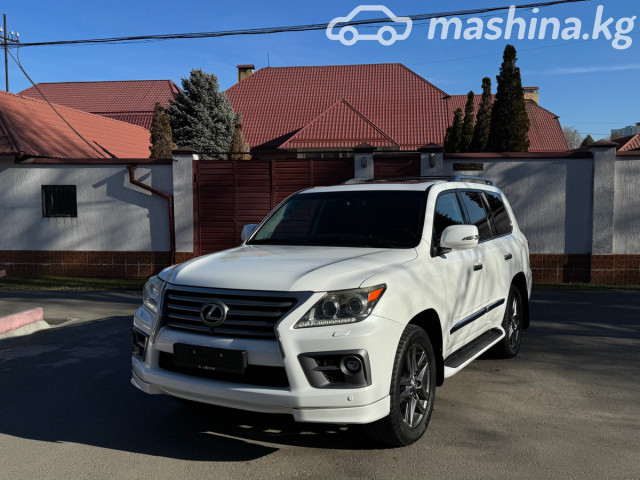Lexus LX