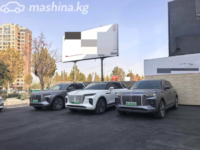 Hongqi E-HS9