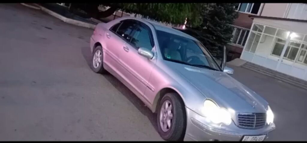 Mercedes-Benz C-Class