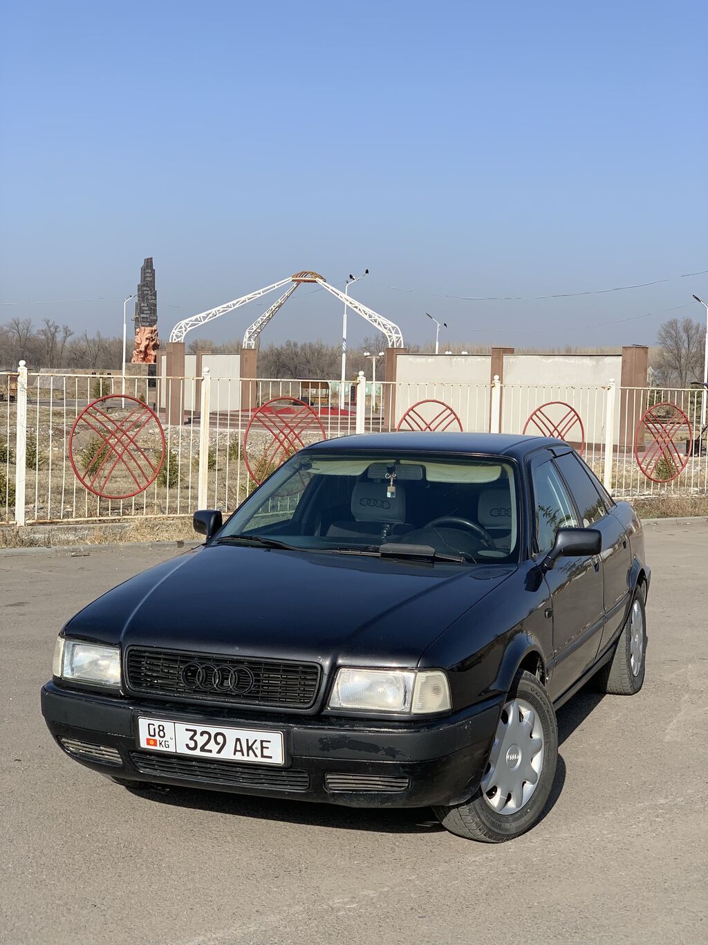Audi 80