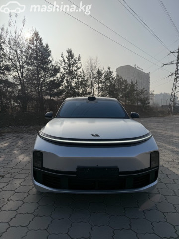 LiXiang L8
