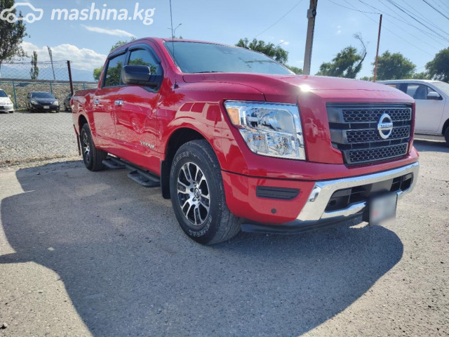 Nissan Titan