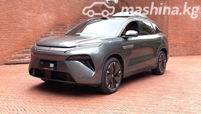 BYD Tang L