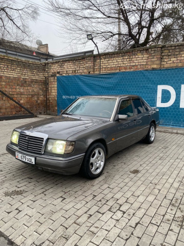 Mercedes-Benz E-Класс