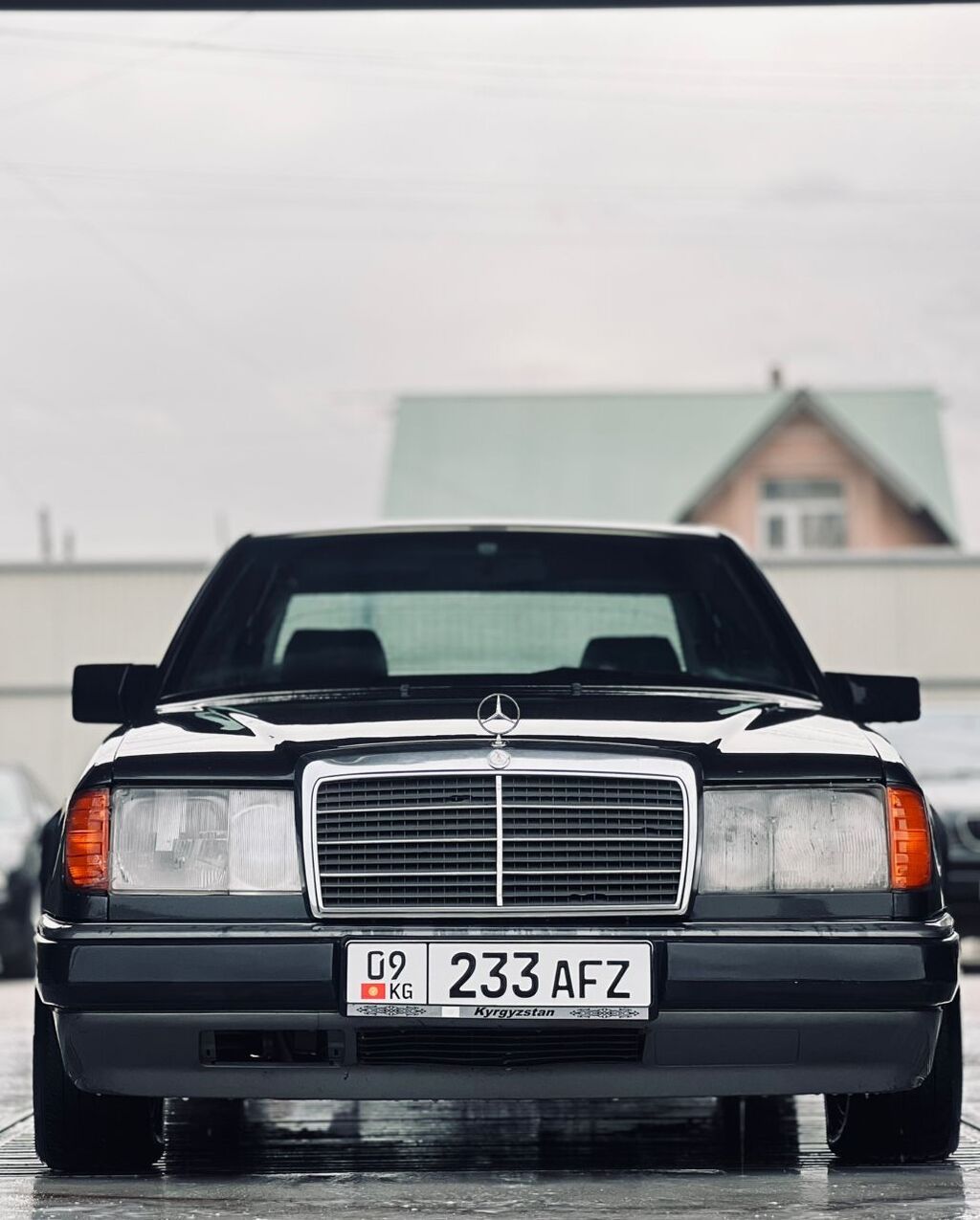 Mercedes-Benz W124