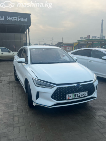 BYD E2