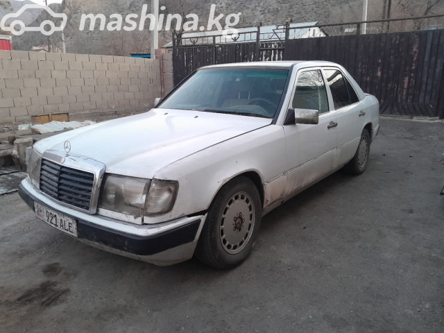 Mercedes-Benz W124