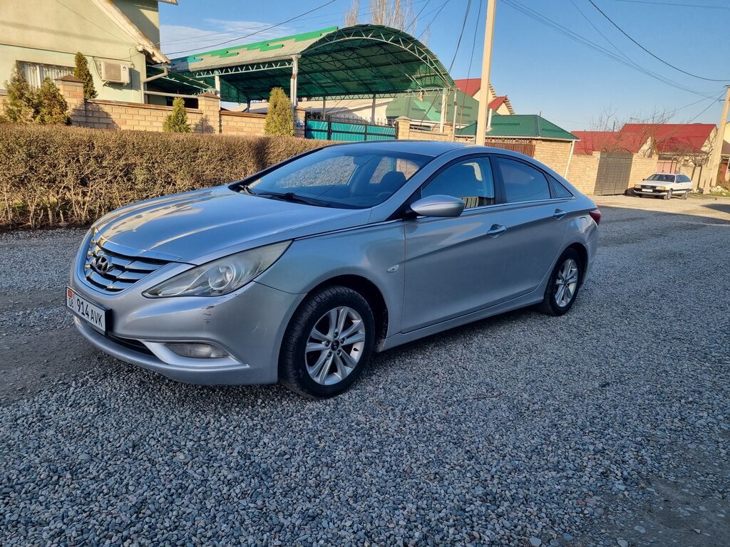 Hyundai Sonata