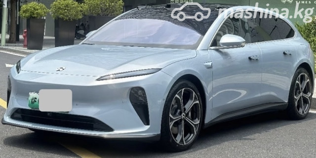 Nio ET5