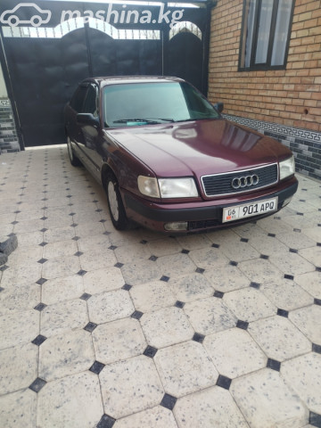 Audi 100