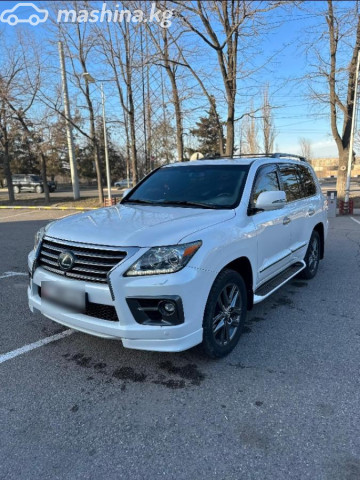 Lexus LX