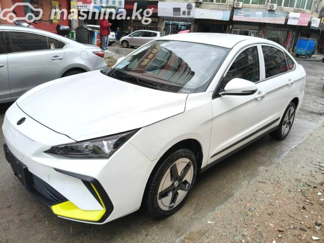 Dongfeng Aeolus E70