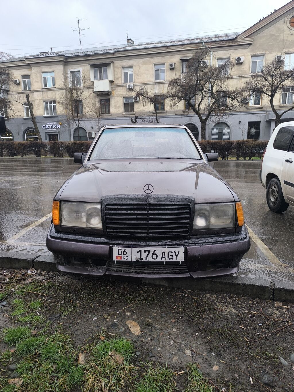Mercedes-Benz W124