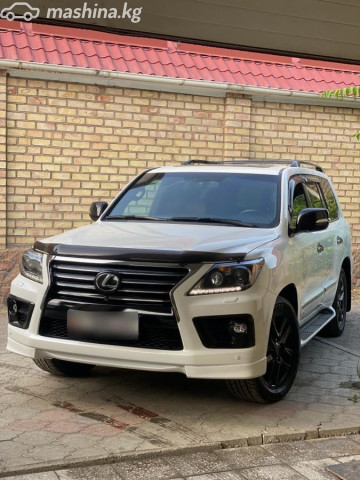 Lexus LX