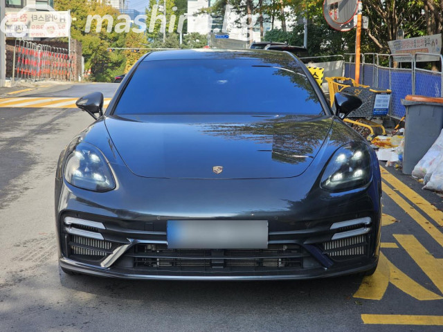 Porsche Panamera