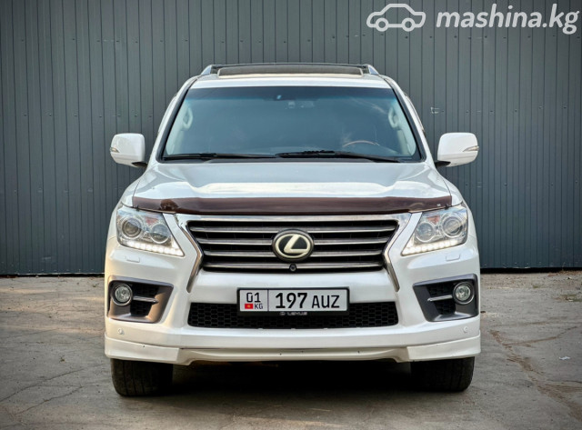 Lexus LX