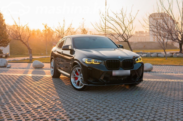 BMW X4 M