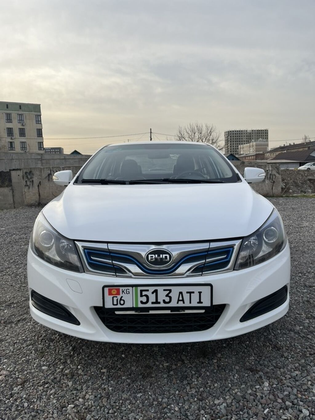 BYD E5