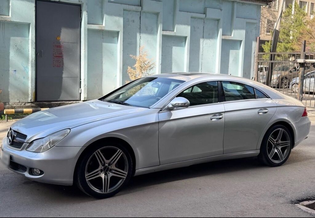 Mercedes-Benz CLS-Class