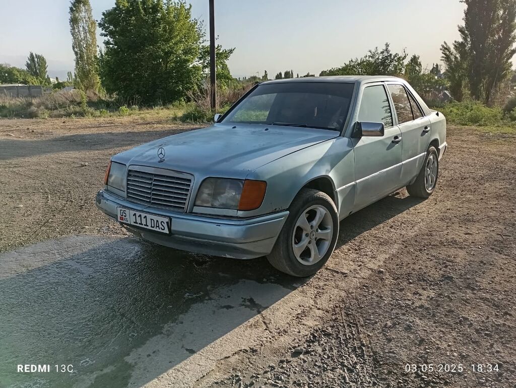 Mercedes-Benz W124