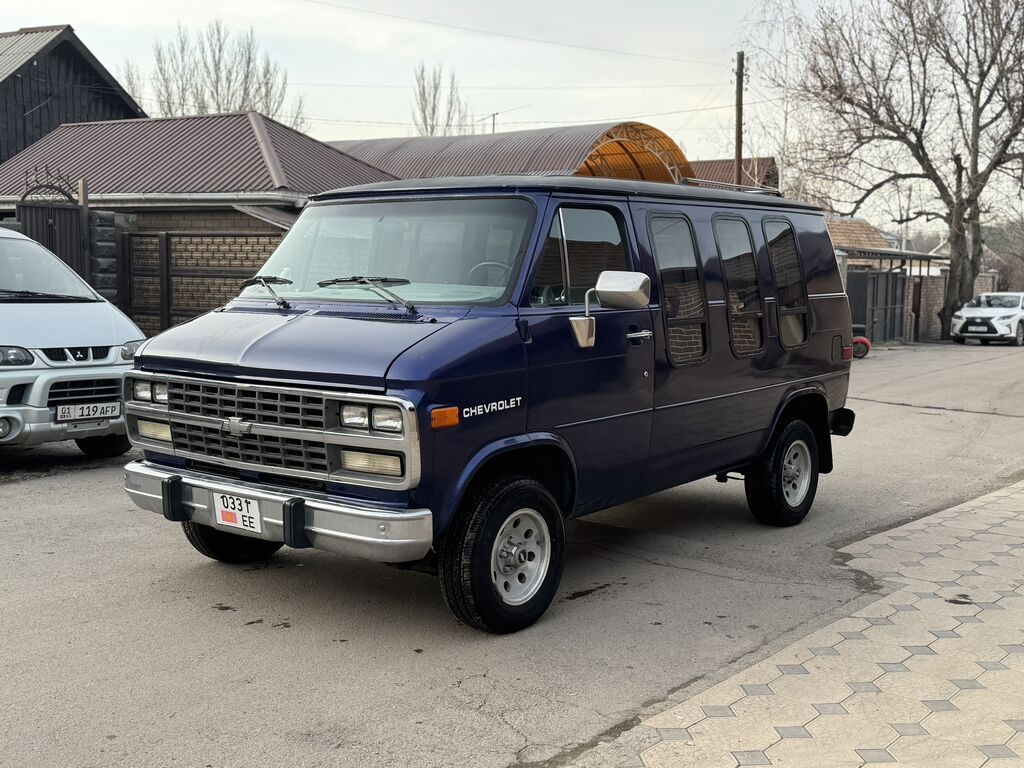 Chevrolet G20 Van