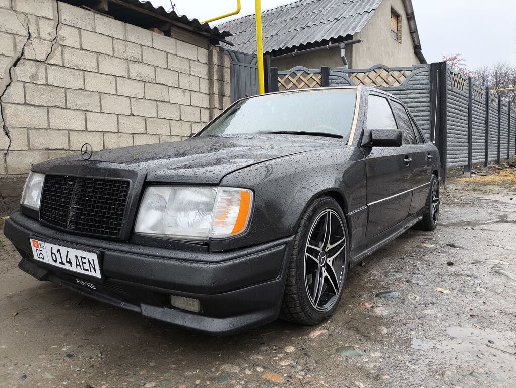 Mercedes-Benz W124