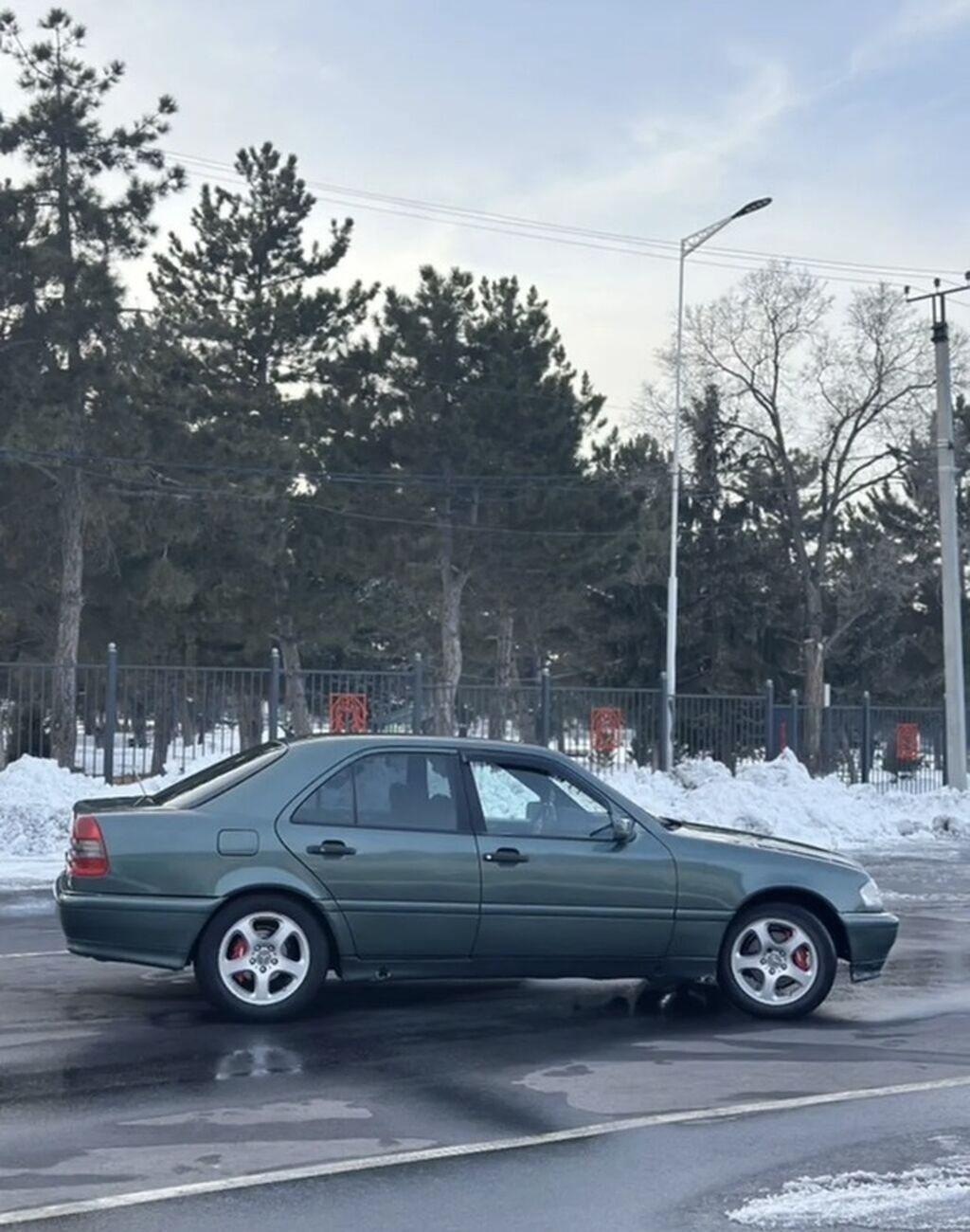 Mercedes-Benz C-Class