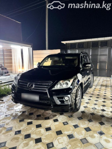 Lexus LX