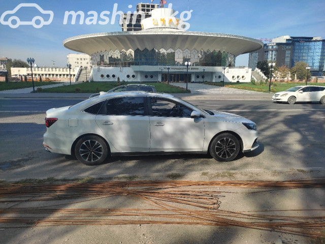 Roewe i6