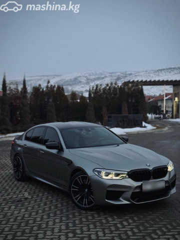 BMW M5