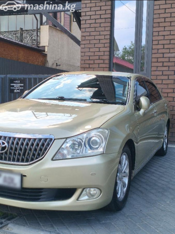 Toyota Crown Majesta
