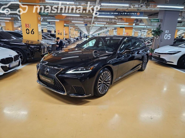 Lexus LS