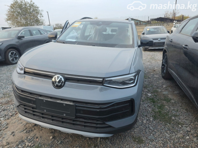 Volkswagen Tharu