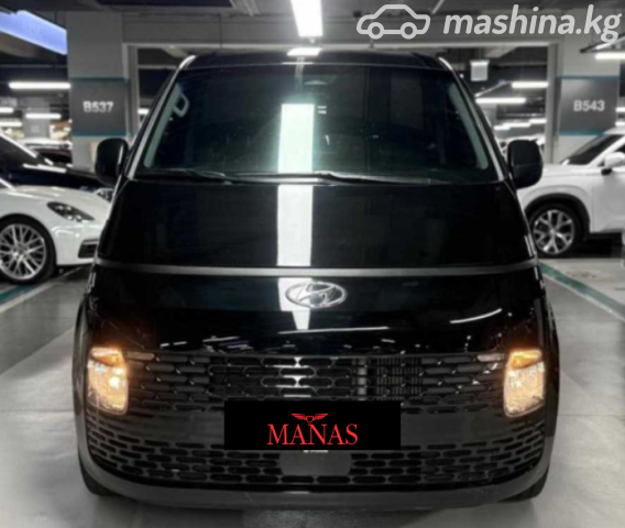 Hyundai Staria