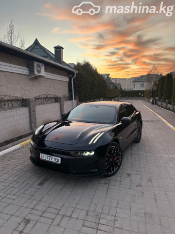 Zeekr 001