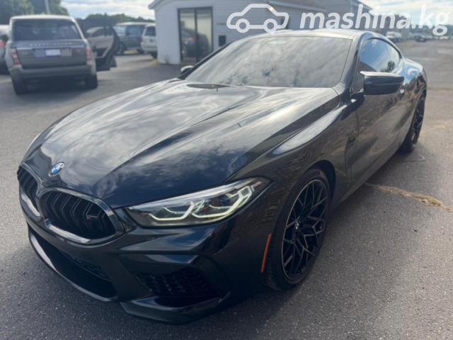 BMW M8