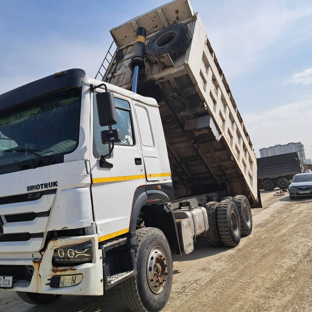 Хово сатылат.баасы 2.милеон.матор жаны