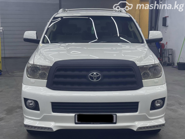 Toyota Sequoia