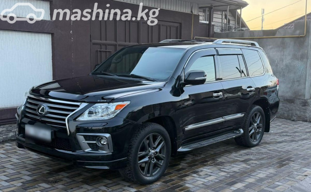 Lexus LX