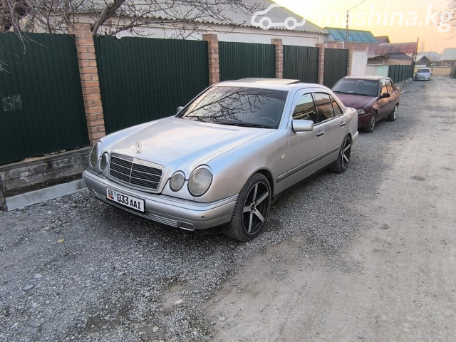 Mercedes-Benz E-Класс