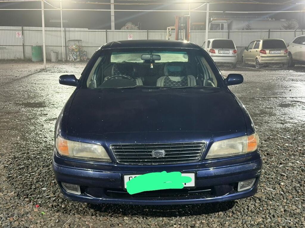 Срочно продаю машина для своих лет в хорошем состоянии технический без