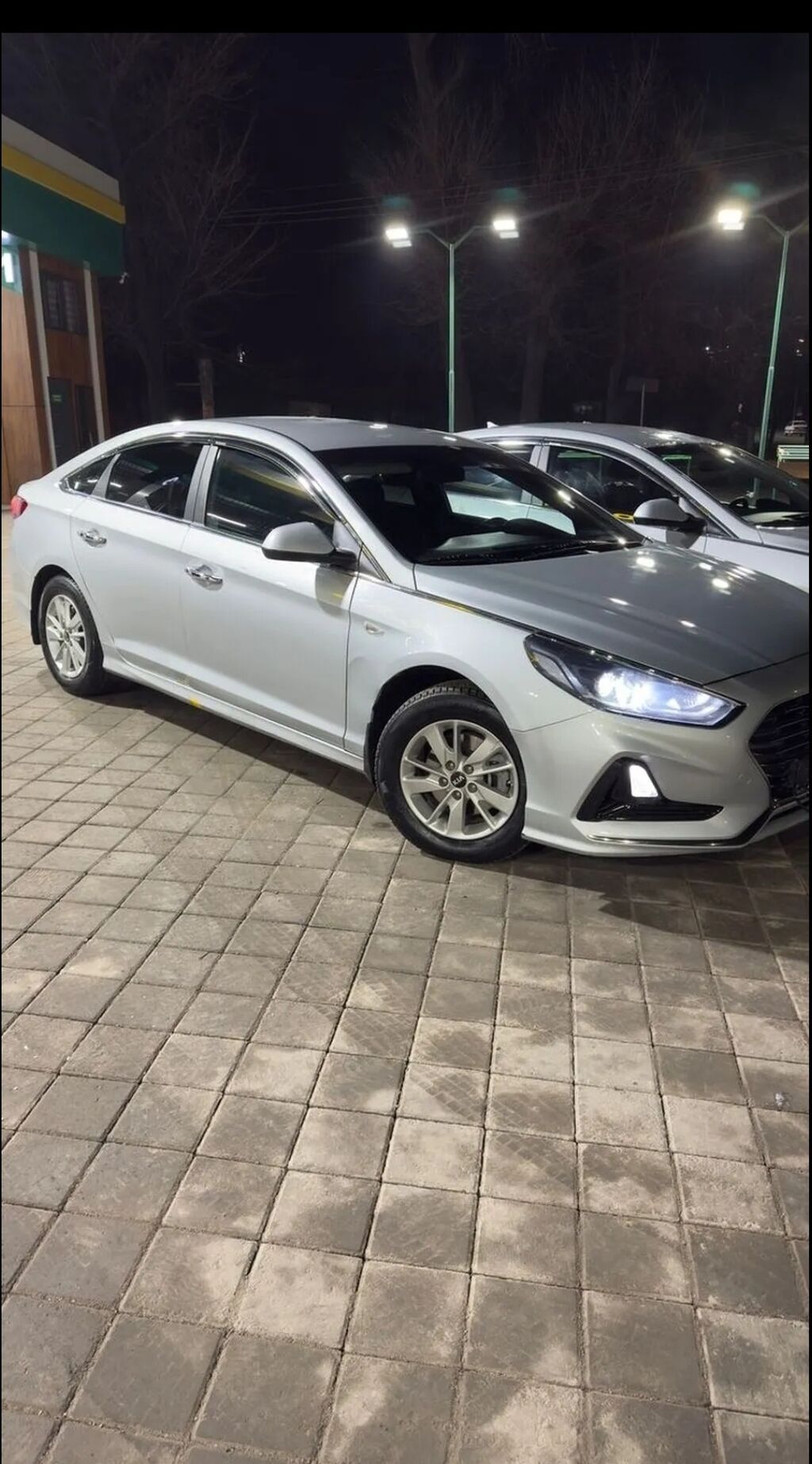 Ассаламу алейкум жаамат арендага машина керек!! sonata,k5 боло берет