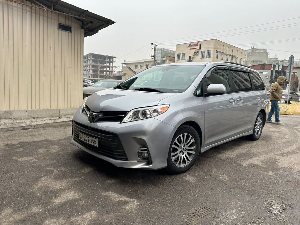 Toyota Sienna