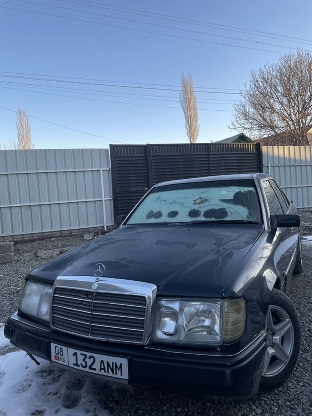 Mercedes-Benz W124