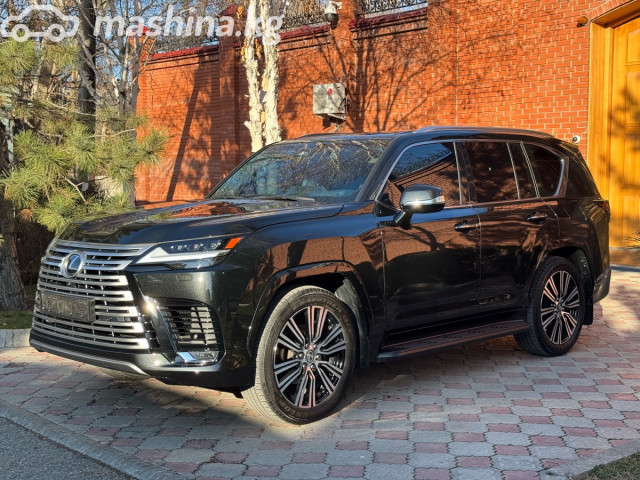 Lexus LX