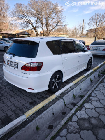 Toyota Ipsum