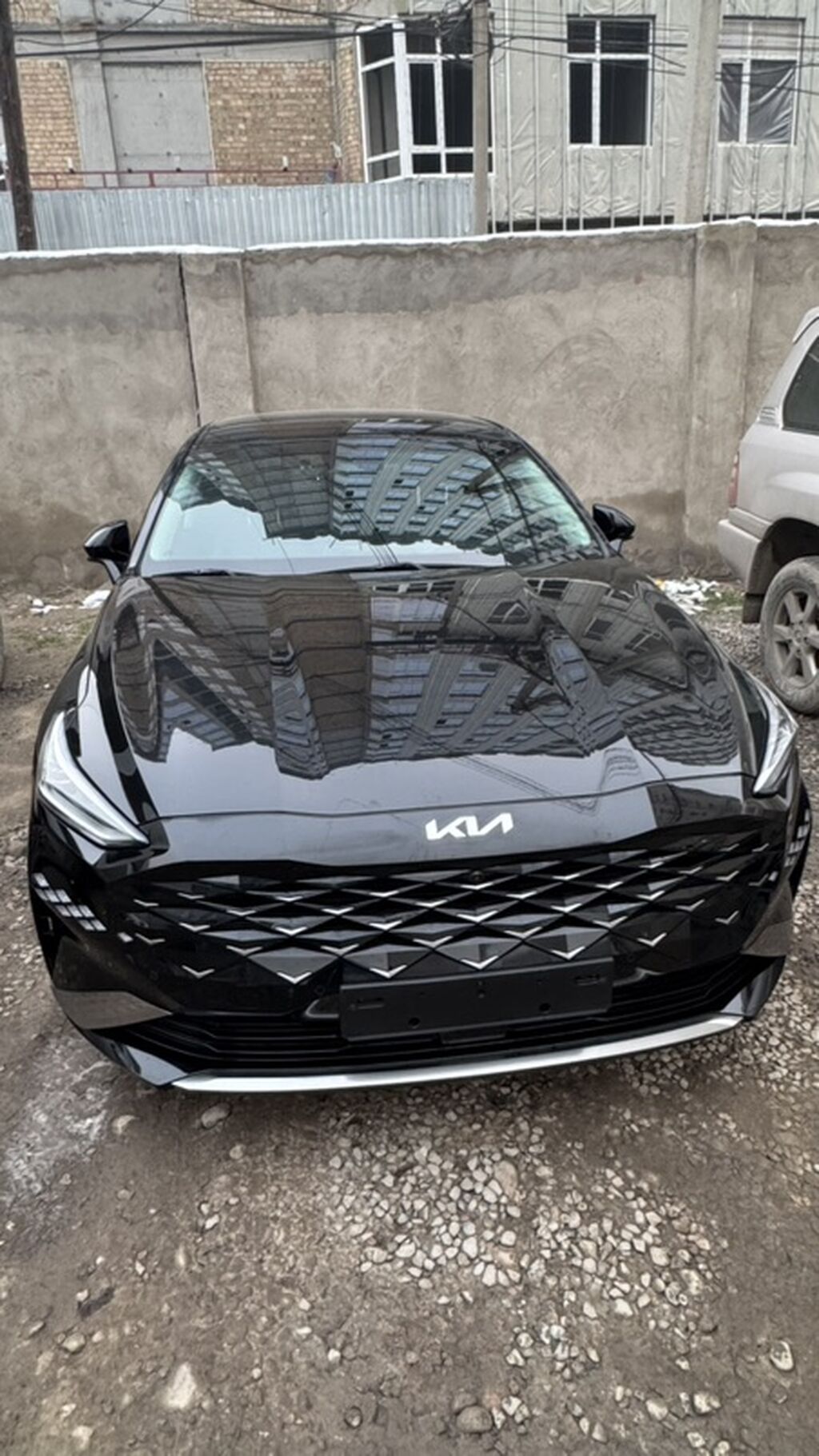 Kia K8
